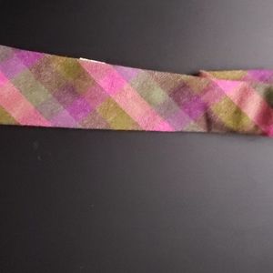 Vintage 100% pure new Virgin wool Millars Clifden tie